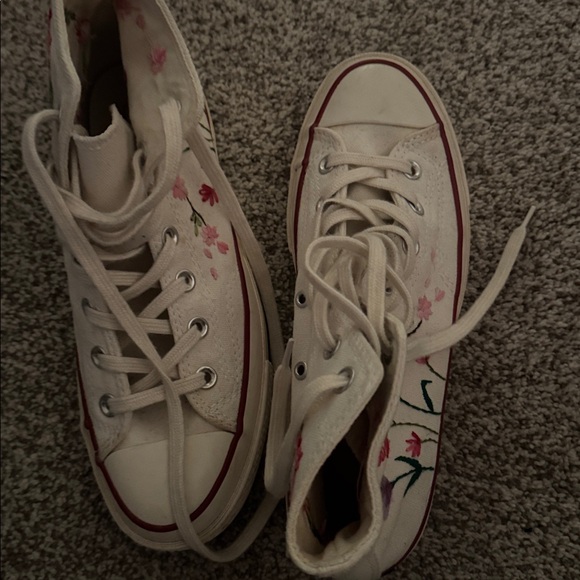 Converse White Floral High-Tops - Picture 2 of 6